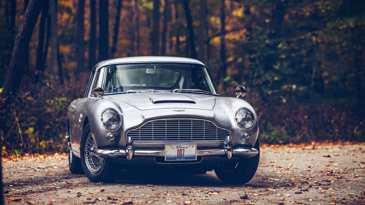 Aston Martin: El coche de los caballeros por excelencia.