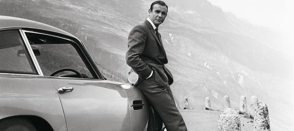 James Bond y Aston Martin